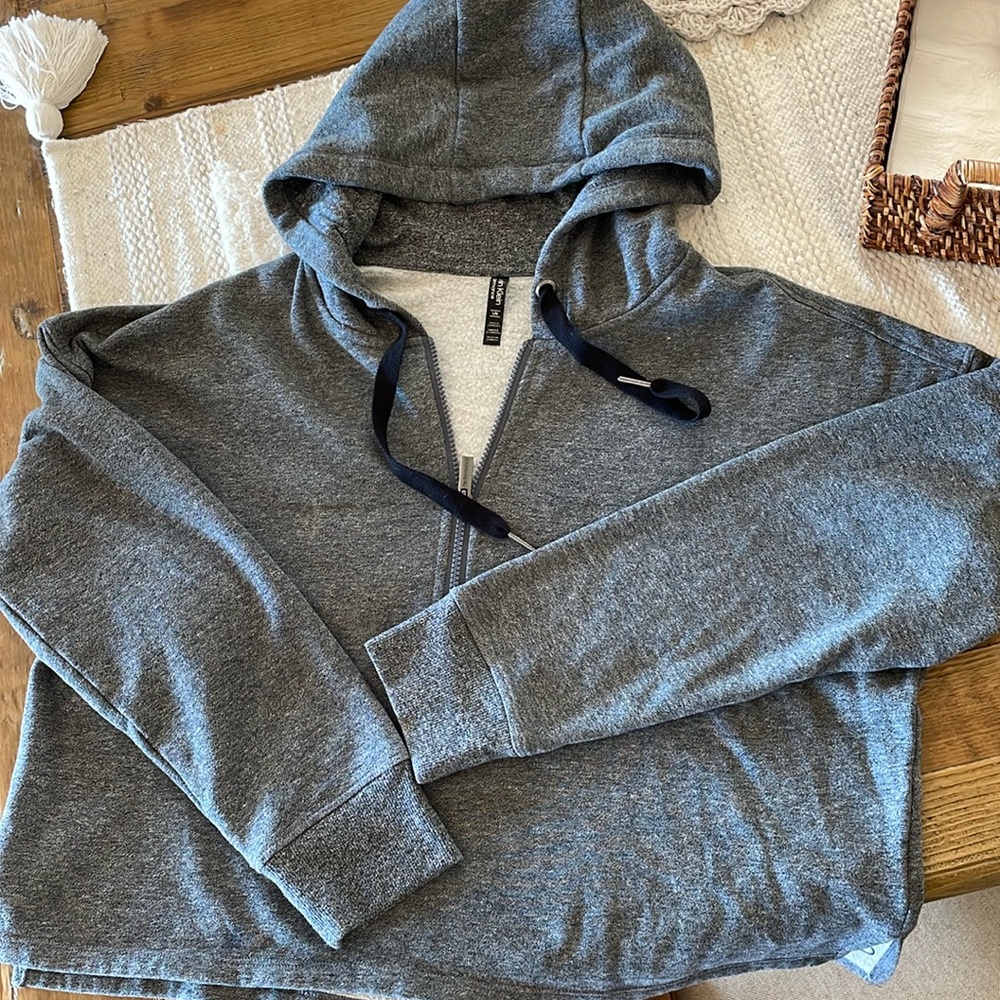 Calvin Klein performance sweat shirt size L/ hoodie